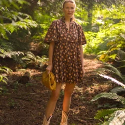 Rosewood Chintz Crawford Dress -Deals Raimenti Store 0SOYncp6ySXrFVDfx2cnx1heBOOZTdfj 1 scaled