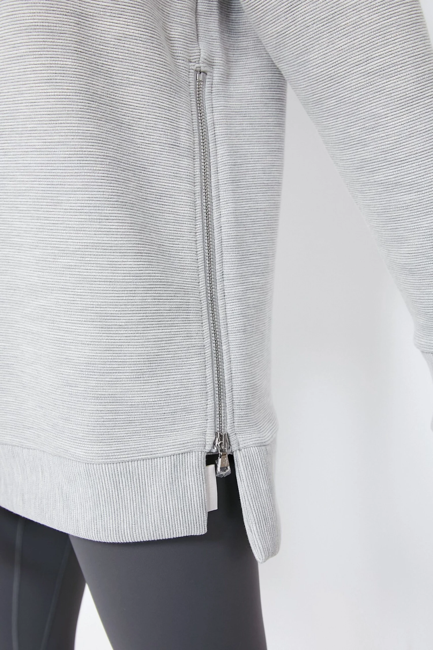 Varley Light Grey Marl Manning Sweatshirt 7 Varley Light Grey Marl Manning Sweatshirt - Image 5