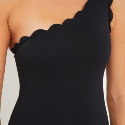 Marysia Black Santa Barbara Maillot -Deals Raimenti Store 4TFBq9gB66jhtJ4LEGVGxqCyqrUqnXLu 1 scaled