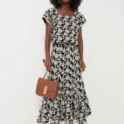 Black & Ivory Eyelet Violet Maxi Skirt -Deals Raimenti Store 9Xao82LRT749nzrj9jGOEMpqT7nD09Zs 1 scaled