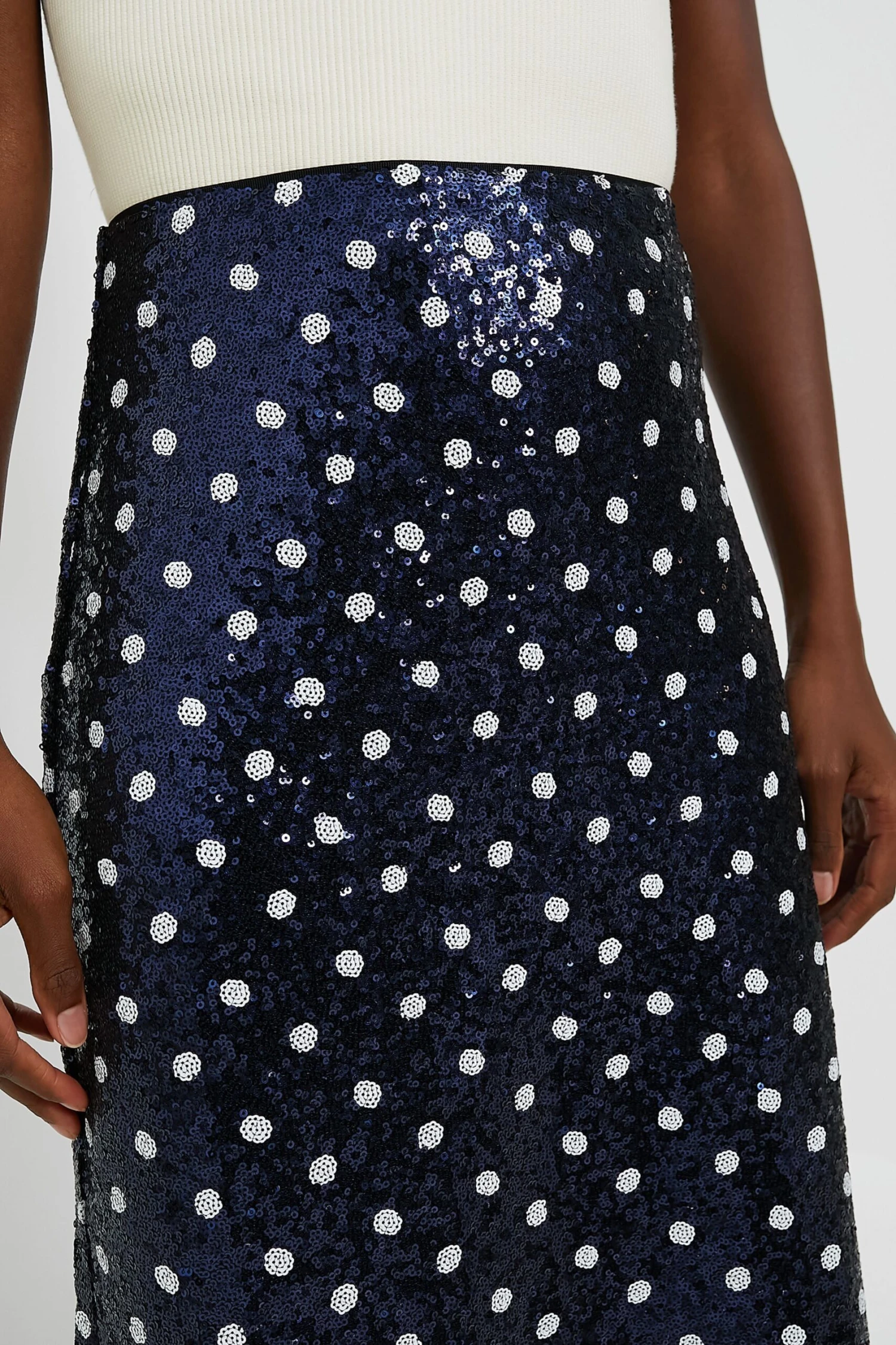 Baum Und Pferdgarten Navy Dotted Sequence Jily Skirt 7 Baum Und Pferdgarten Navy Dotted Sequence Jily Skirt - Image 5