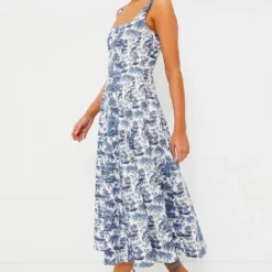 Staud Blue Toile Wells Dress -Deals Raimenti Store GrRU0FkdUW1D5Q1QpmJvQewWCYbW90lN 1 scaled