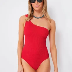 Red Nancy One Piece