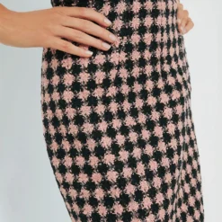 Dark Green And Pink Lorinda Heritage Wool Skirt -Deals Raimenti Store Ku3zyygLulJM7XsCTPj2ENUVFde0d5pZ 1 scaled