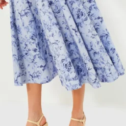Staud Periwinkle Sketchbook Floral Midi Wells Dress -Deals Raimenti Store NQr09vANk16G2p9HfA7E2s1TcVpeNvpn 1 scaled