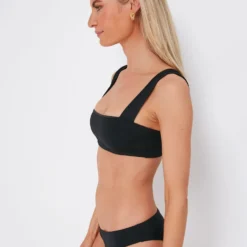 Black Bandeau Swim Top 10 Black Bandeau Swim Top -Deals Raimenti Store SL1FIaziL4bVdKz962wG5eJUyUml7GQV 1 scaled