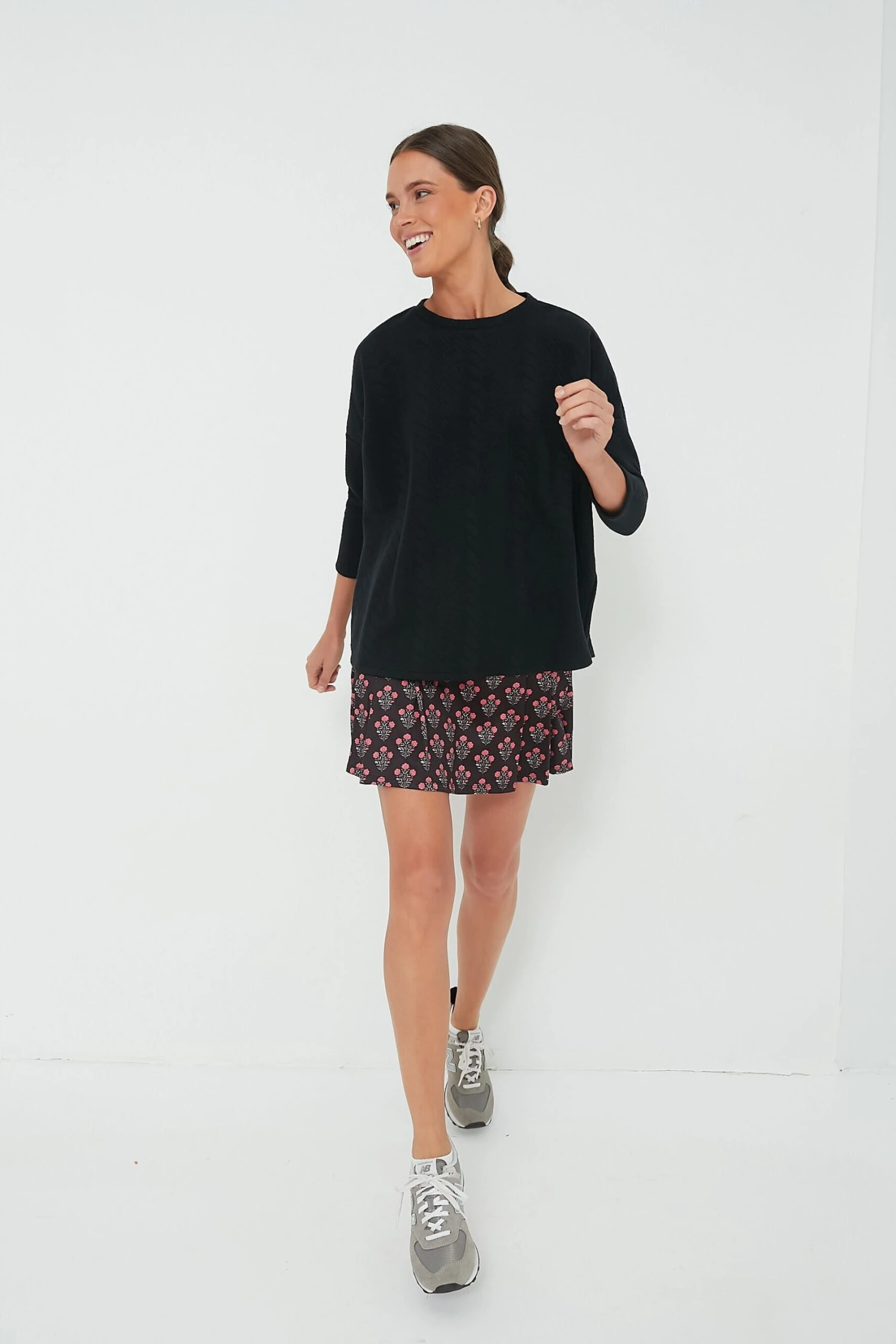 Black Cable Ally Swing Sweatshirt 8 Black Cable Ally Swing Sweatshirt - Image 6