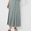 Palladian Check Isla Skirt 2 Palladian Check Isla Skirt -Deals Raimenti Store bN5e3IIXc1UFZDDxHh8mWUGMTVxsieTD 1 scaled
