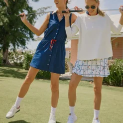 White Quilted Paisley Ally Swing Sweatshirt -Deals Raimenti Store bvtnVI7DPRr47oJmn8Q5iMdmaImiCYbQ 1 bd23ab73 b71c 46f7 a611 749cddac1f36 scaled