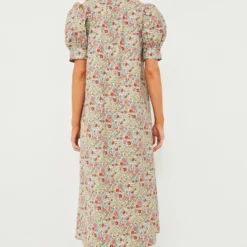 Red Floral Ruffle Collar Louisa Midi Dress -Deals Raimenti Store fLjYwulGt2cWGhCpuJMLYnHP9Wgl9kk5 1 scaled