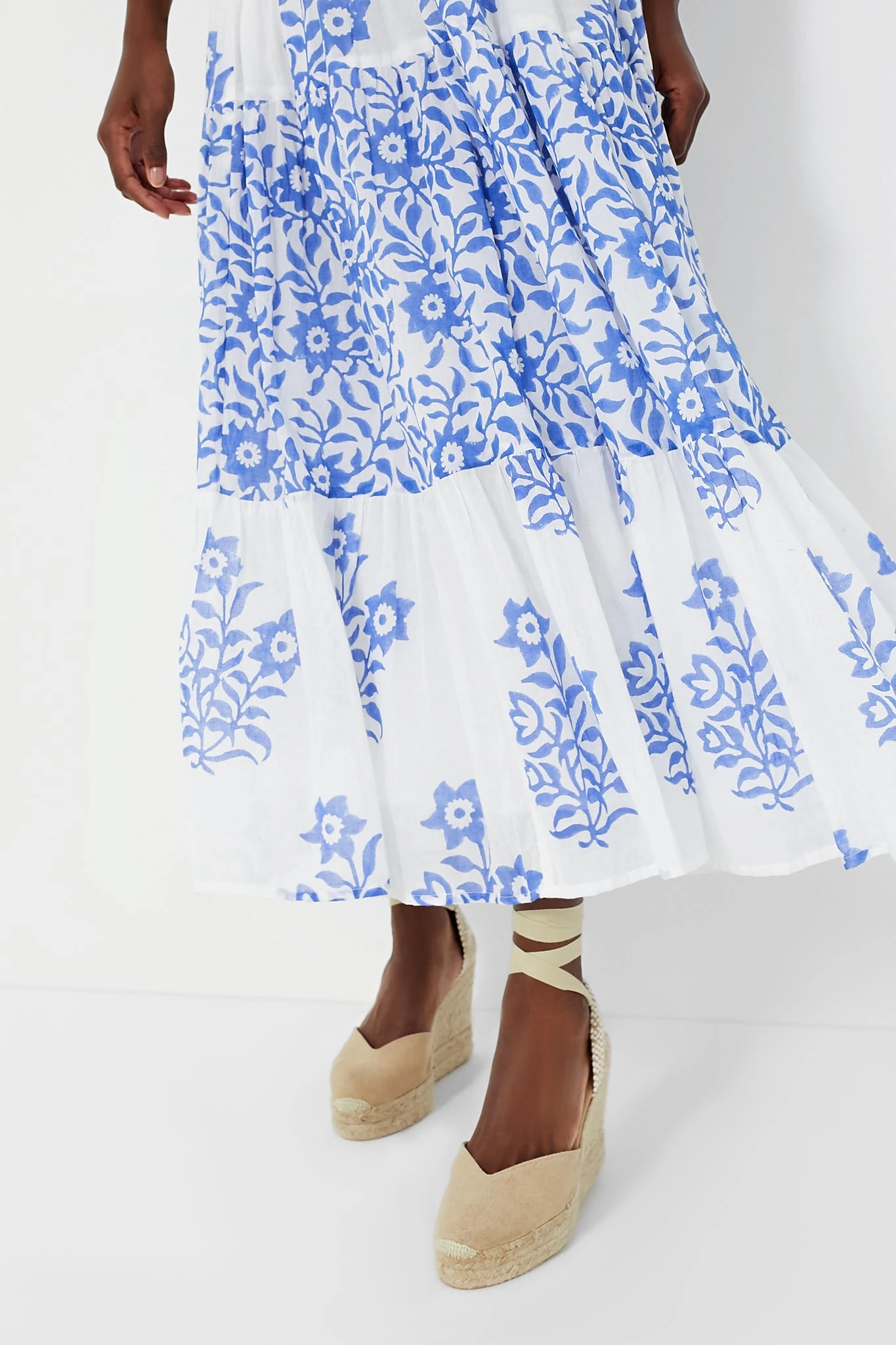 Jakarta Peri Sleeveless Smocked Maxi 8 Jakarta Peri Sleeveless Smocked Maxi - Image 6