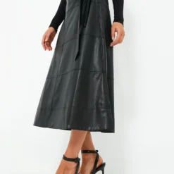 Black Hudson Skirt 10 Black Hudson Skirt -Deals Raimenti Store jtkzQb03QvUwEmxgT1q554hFlBwMBOZ1 1 scaled
