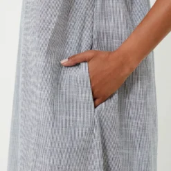 Dark Navy Stripe Donatella Maxi 11 Dark Navy Stripe Donatella Maxi -Deals Raimenti Store l4myNY8YMNujqDjsrubQUrMMWUzfzNTq 1 scaled