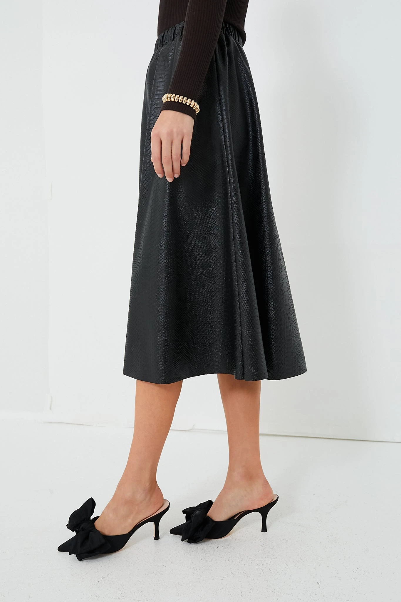 Black Vilma Vegan Leather Embossed Skirt 5 Black Vilma Vegan Leather Embossed Skirt - Image 3
