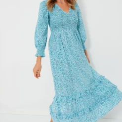 Exclusive Ocean Ditsy Isabel V Neck Dress -Deals Raimenti Store sk0bUhLX4mm1C8N6UcJtHK3D98YQj5Ki 1 scaled