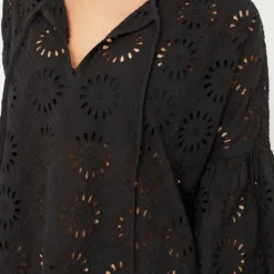 Noir Eyelet Cleo Mini Coverup 13 Noir Eyelet Cleo Mini Coverup -Deals Raimenti Store ux66tdjeUXToEVlfsXTKnO4S32pzQsmX 1 scaled