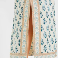 Dainty Hydrangea Alani Caftan -Deals Raimenti Store xsv4MbfYGrkhInT3ZweORfNd4PiF9OJW 1 scaled