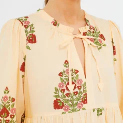 Blush Chandelier Long Sleeve Salty Paloma Caftan -Deals Raimenti Store yt0dTVRfrEM9oGHSJ8sUGnfMZKbLHjXY 1 scaled